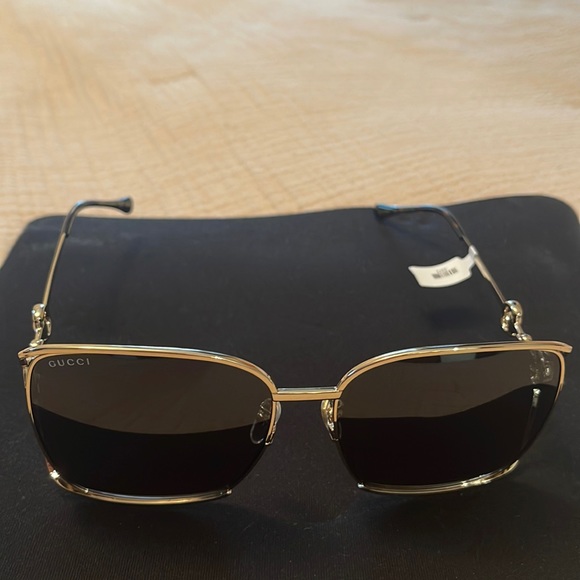 Gucci Gucci Logo GG1020S Sunglasses 001 - Gold/Gold - Women main image 7